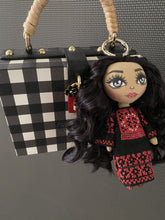 Load image into Gallery viewer, Lady of Bier Al Sabea B
