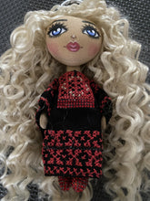 Load image into Gallery viewer, Lady of Bier Al Sabea H
